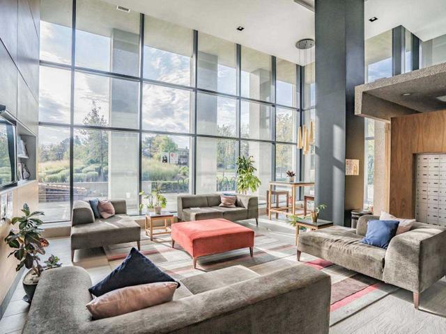 508 - 75 The Donway W