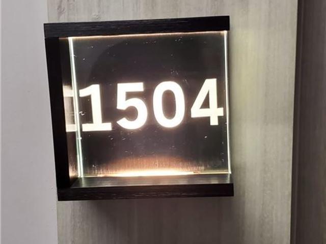 1504 - 111 Bathurst St