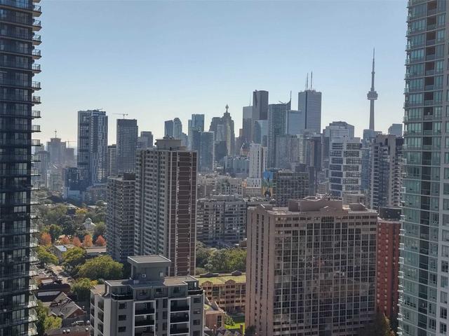 2504 - 500 Sherbourne St