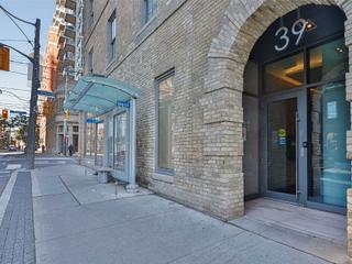 401 - 39 Sherbourne St