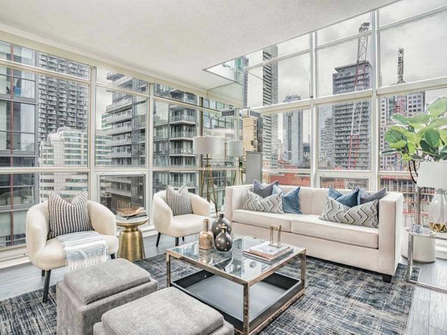 1305 - 36 Blue Jays Way