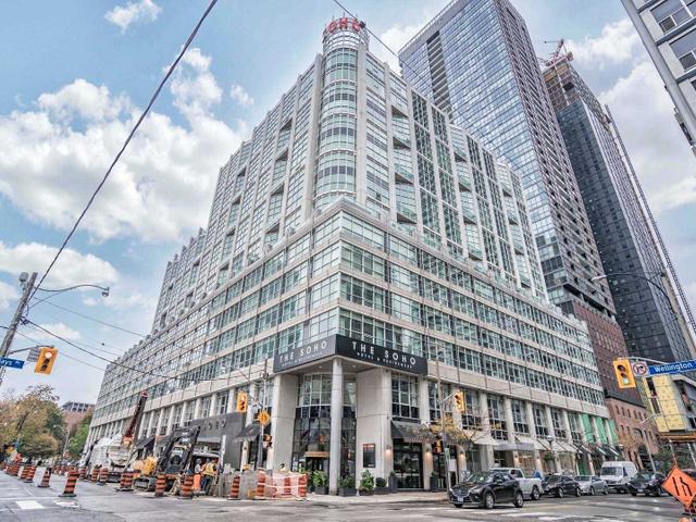 1305 - 36 Blue Jays Way