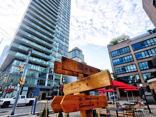 3703 - 33 Lombard St