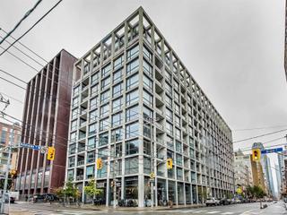 913 - 39 Brant St