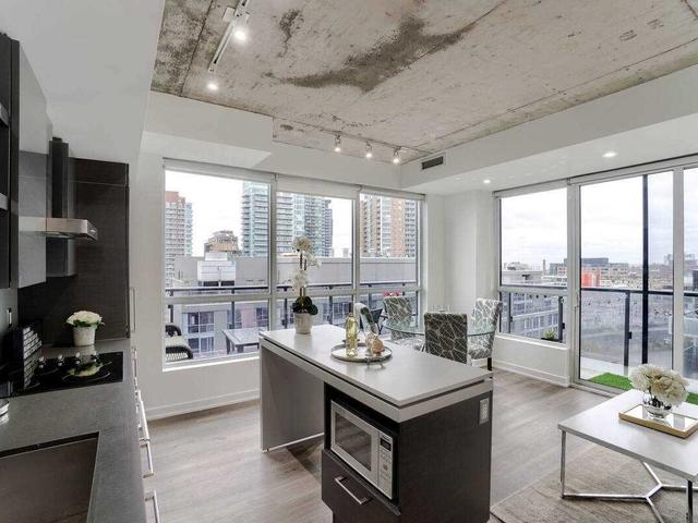 1113 - 1030 King St W