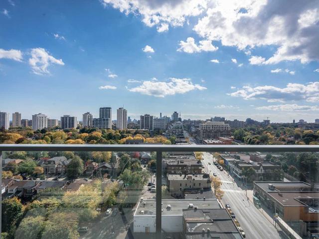 1722 - 8 Hillsdale Ave E