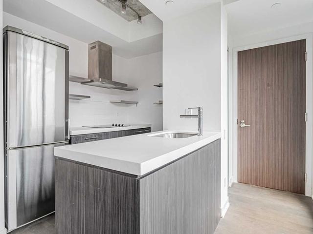 538 - 461 Adelaide St