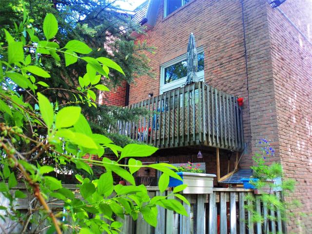 83 Wild Gingerway Rd