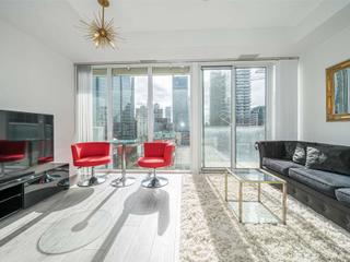1102 - 126 Simcoe St