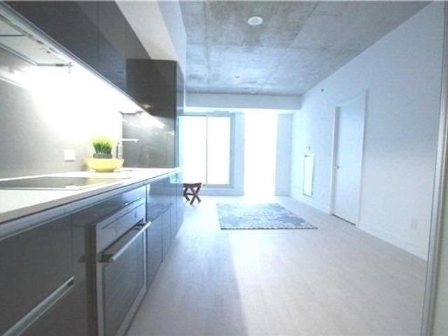 405 - 20 Gladstone Ave