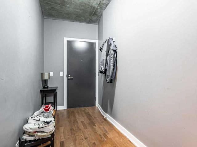 708 - 15 Beverley St