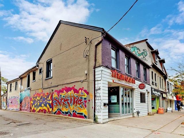 Rear - 934 King St W