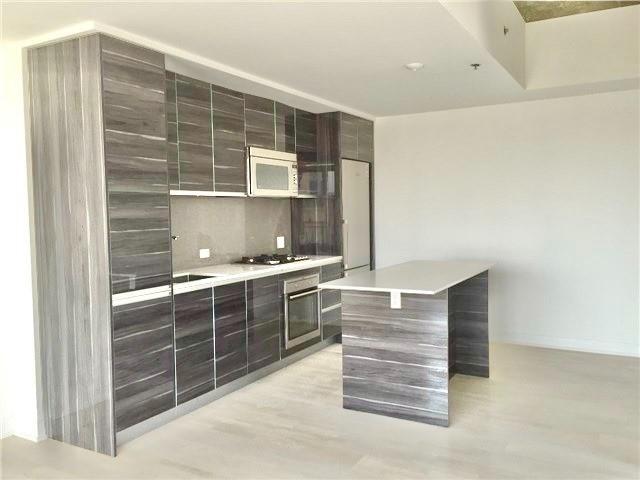 1122 - 20 Minowan Miikan Lane