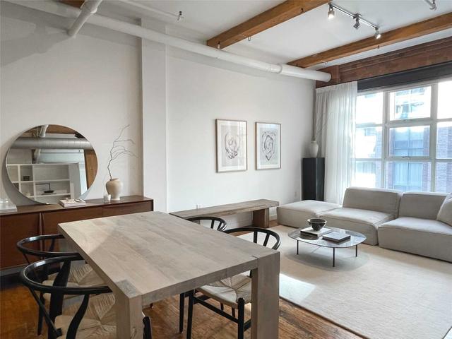 403 - 90 Sherbourne St