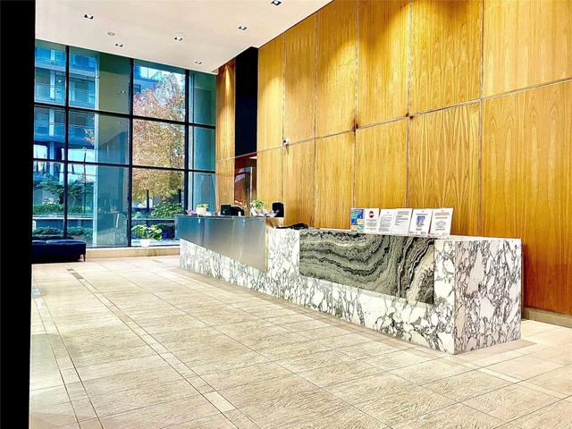 605 - 75 The Donway Way W