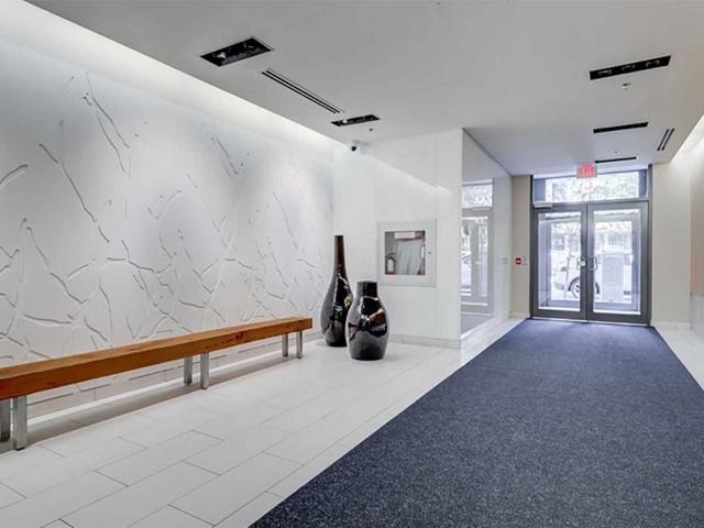 205 - 127 Queen St E