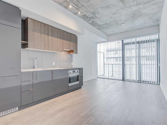 3806 - 161 Roehampton Ave