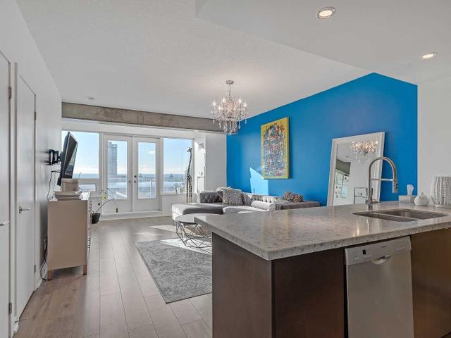 1004 - 59 East Liberty St