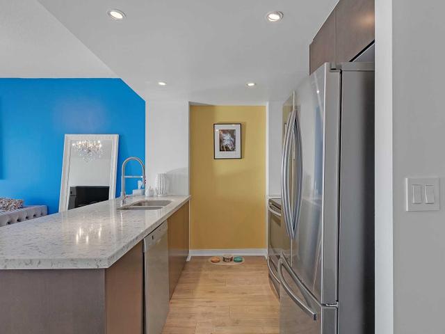 1004 - 59 East Liberty St