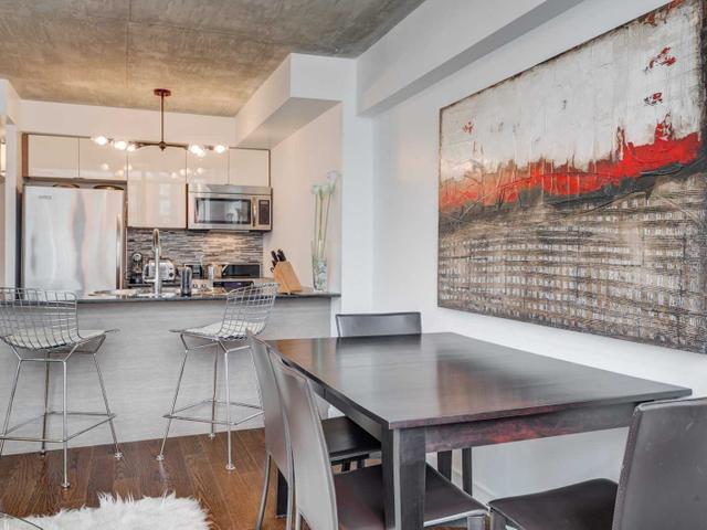 PH02 - 36 Charlotte St