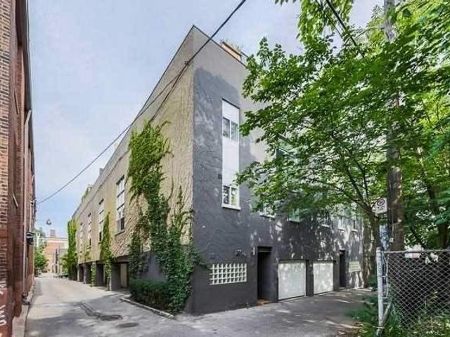 TH7 - 62 Claremont St