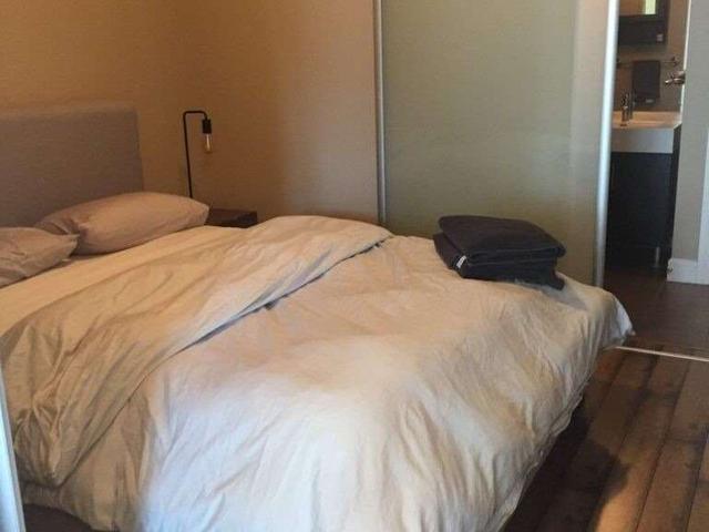 S725 - 112 George St