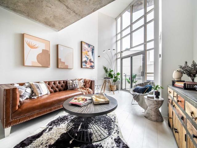 603 - 255 Richmond St E