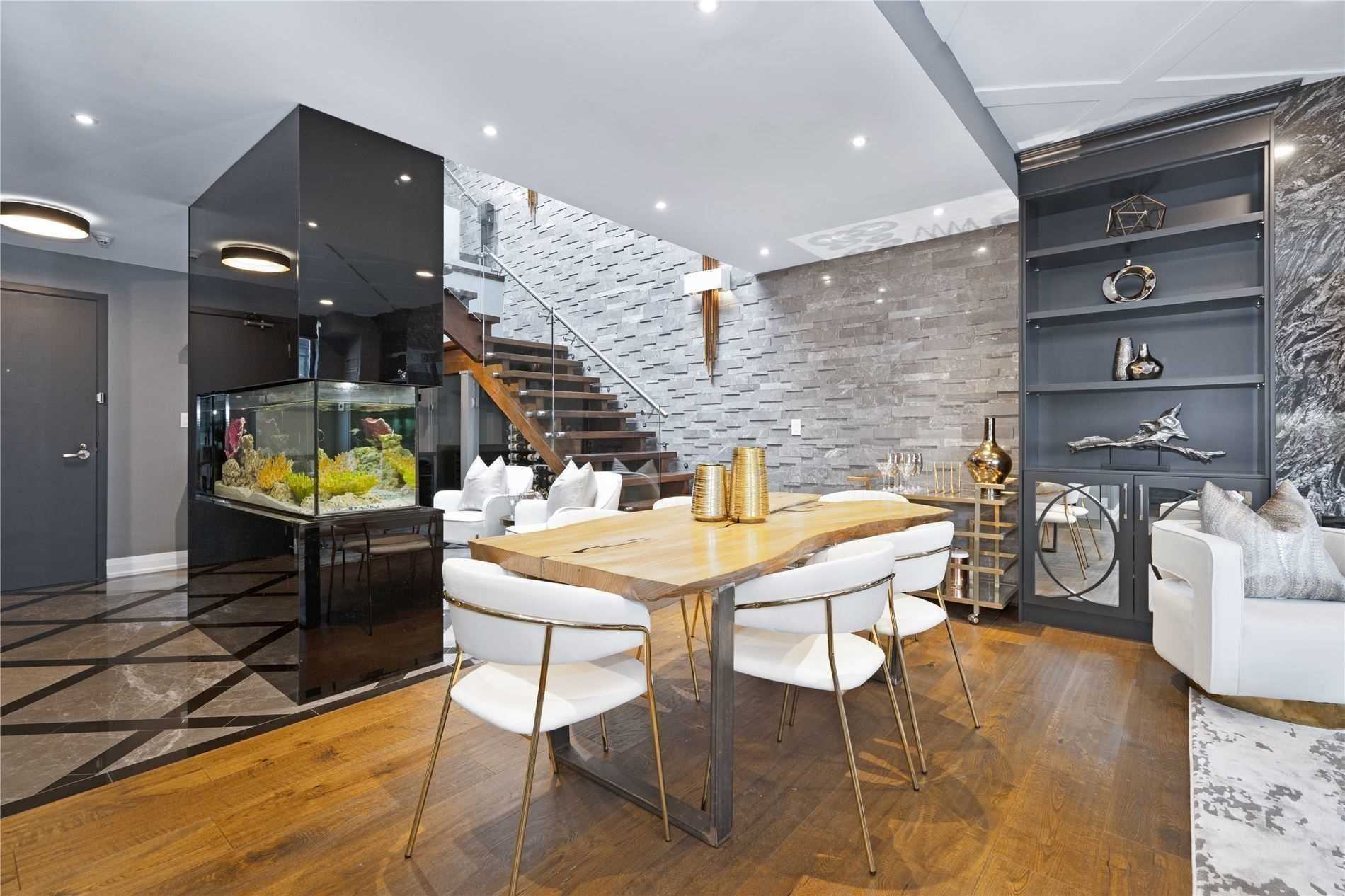 817 8 Telegram Mews, Toronto Sold,