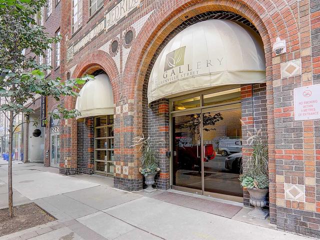 2401 - 25 Grenville St