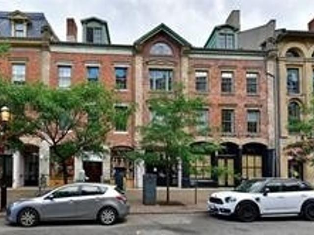 409 - 81A Front St E
