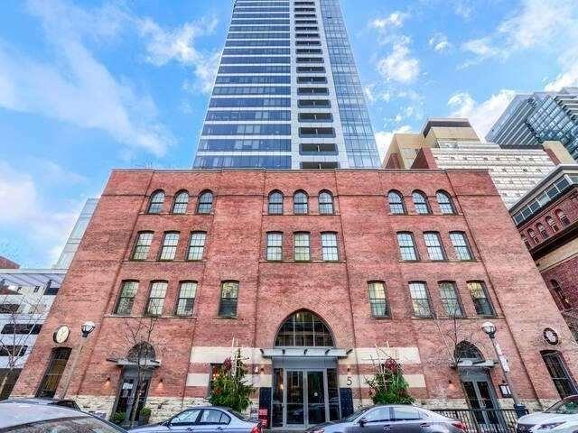 1211 - 5 St Joseph St