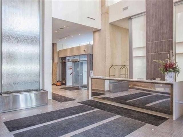 407 - 500 Sherbourne St