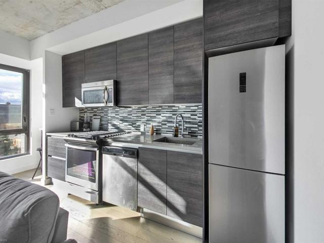 409 - 111 Bathurst St