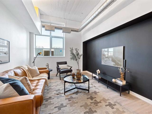 PH38 - 155 Dalhousie St