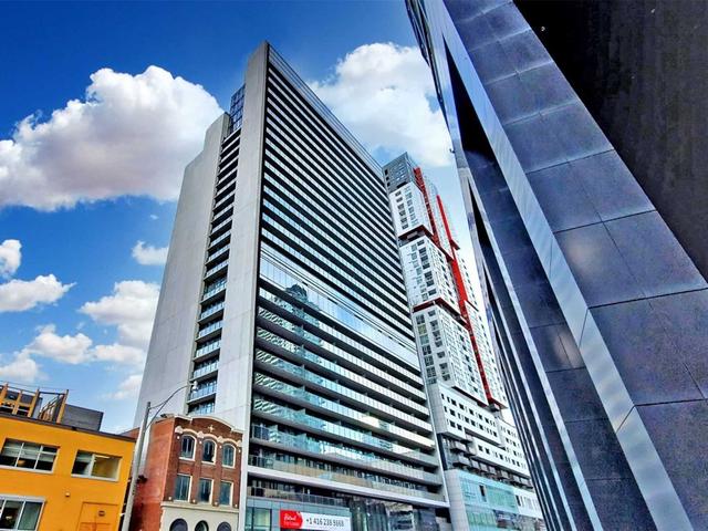 505 - 330 Richmond St W