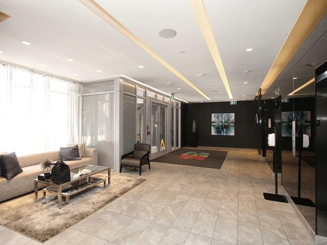 1113 - 365 Church St