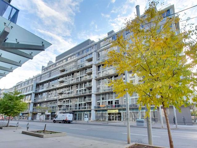 819 - 1029 King St W