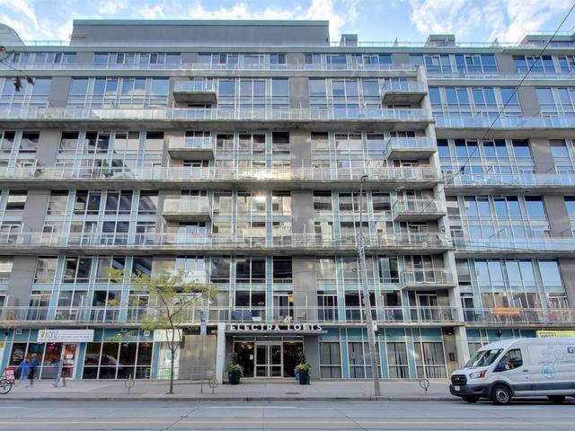 819 - 1029 King St W