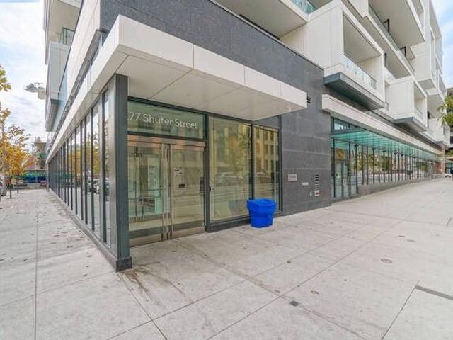 303 - 77 Shuter St