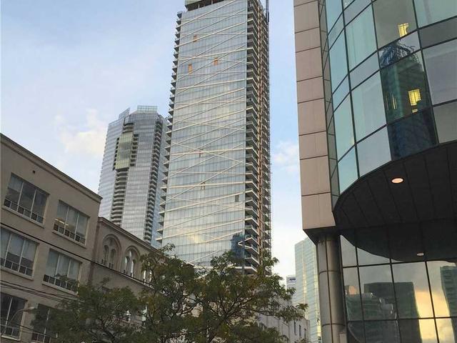 1307 - 224 King Street West St