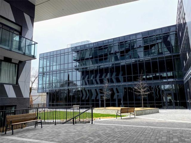 610 - 138 St Helens Ave