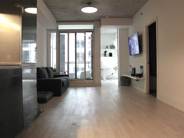 517 - 20 Gladstone Ave