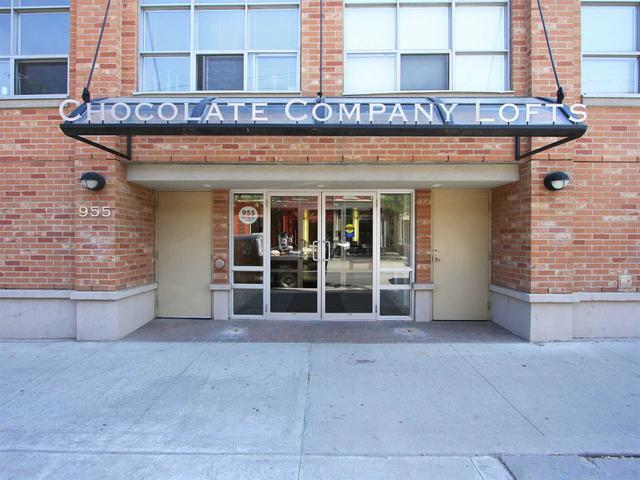 203 - 955 Queen St W