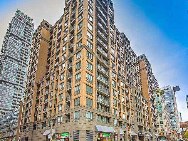 1203 - 140 Simcoe St