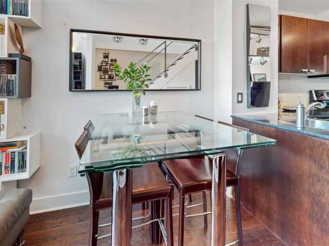 615 - 637 Lake Shore Blvd