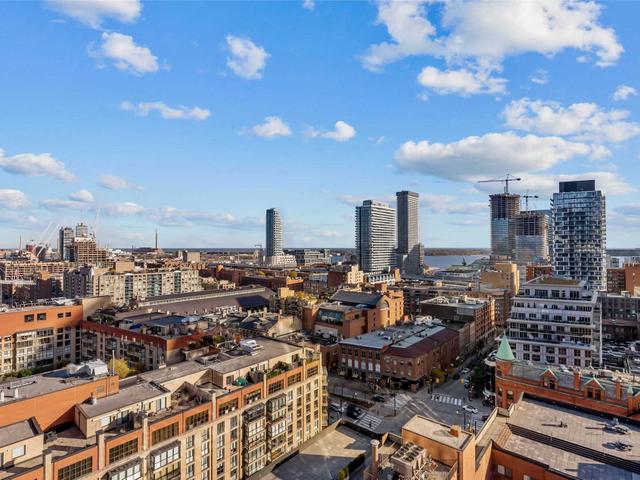 1704 - 60 Colborne St