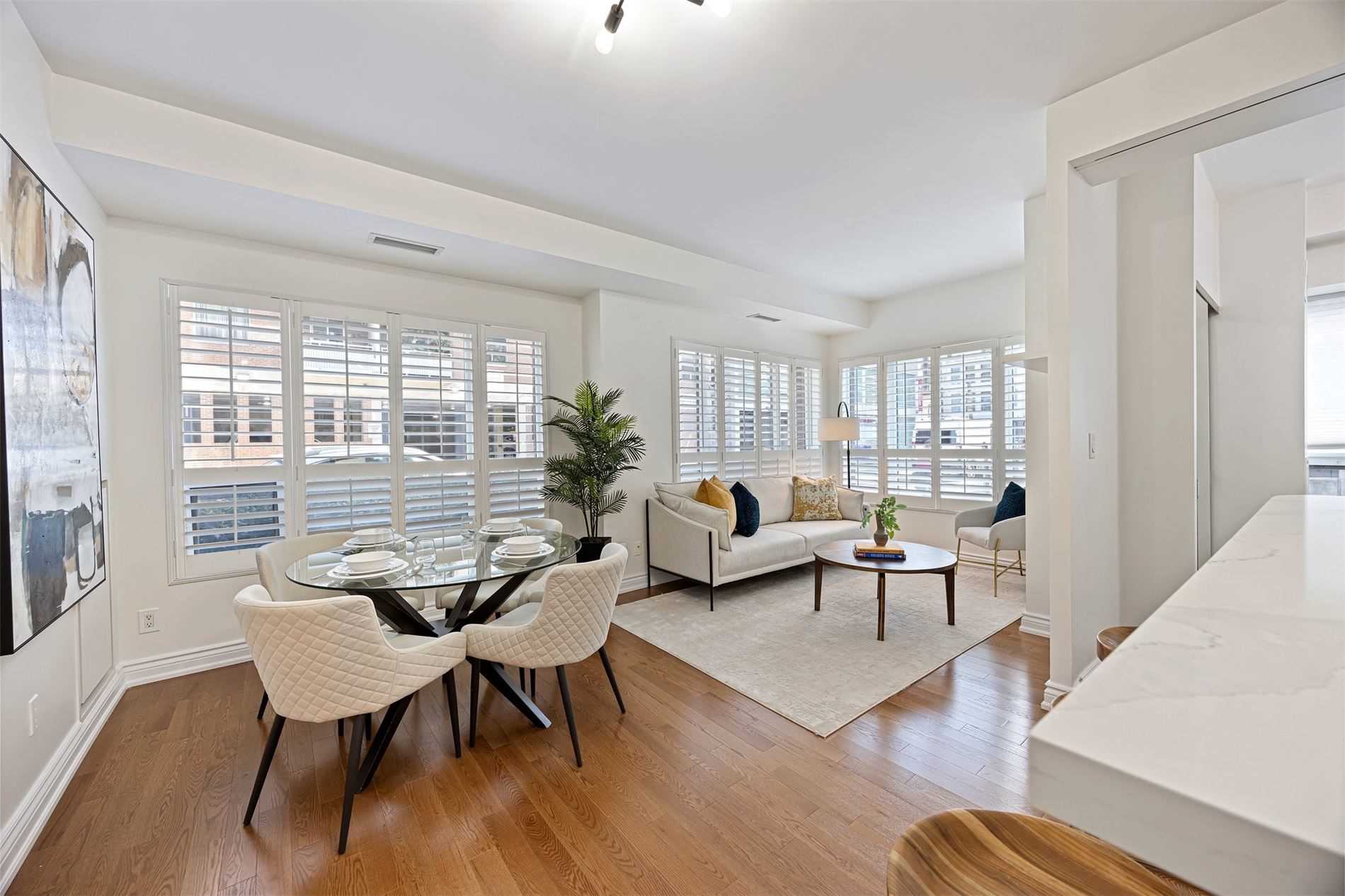 109 18 Beverley St, Toronto Terminated, C5432308 Condos.ca