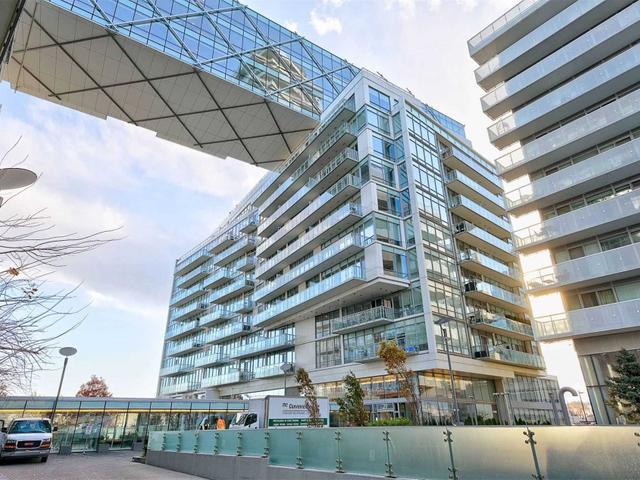 908 - 29 Queens Quay E