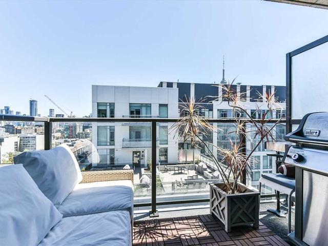 1512 - 111 Bathurst St