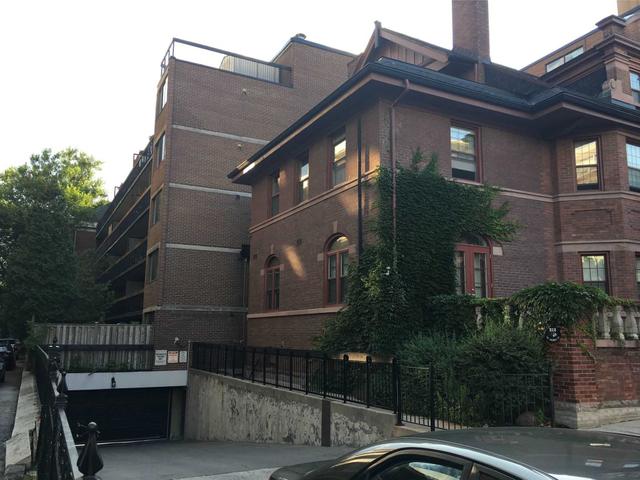 310 - 212 St George St